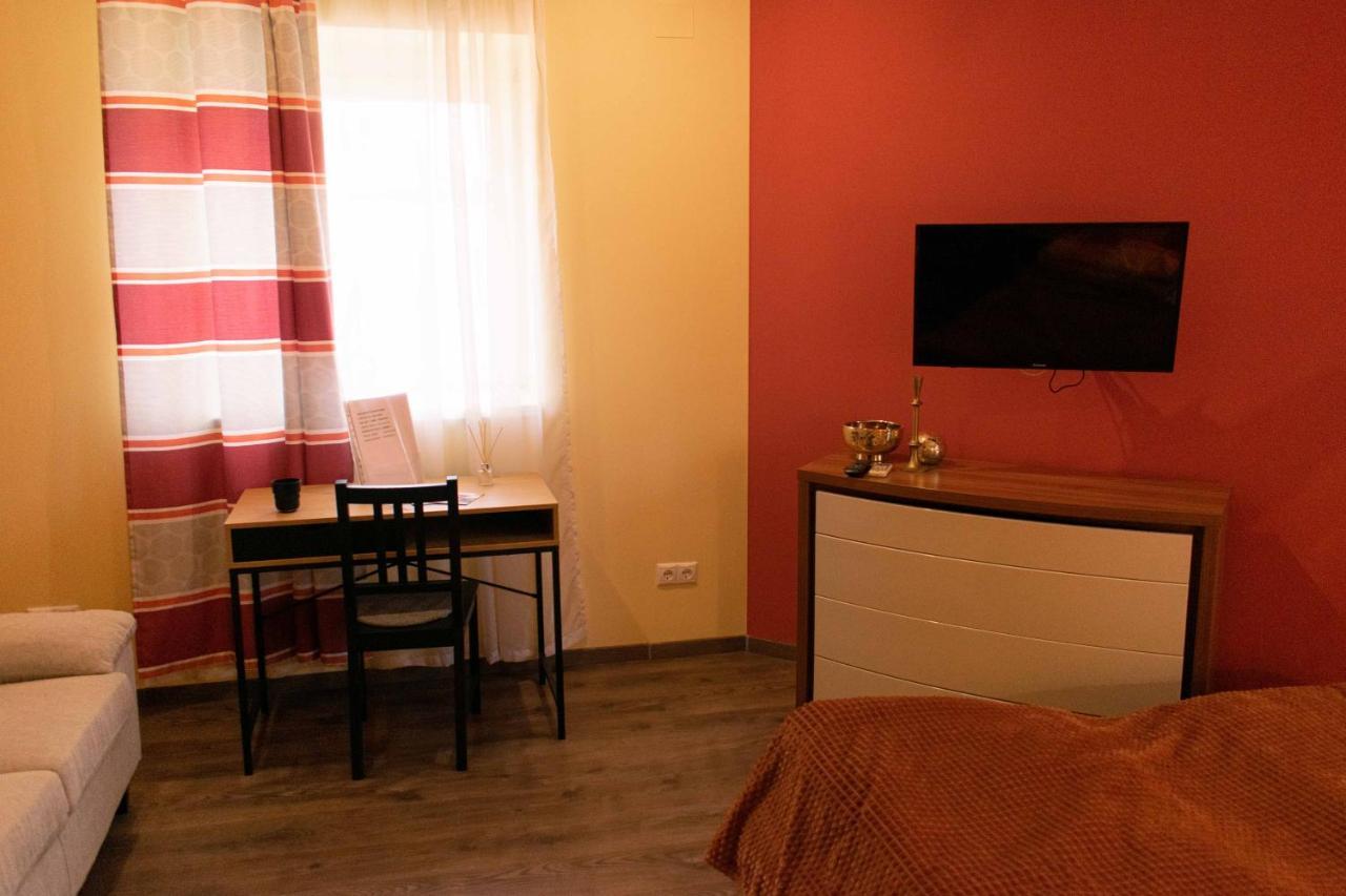 Borostyan Apartmanhaz Mórahalom Esterno foto